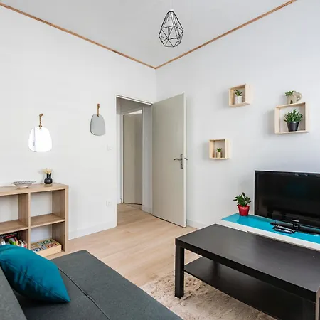 Philomene, Hypercentre * Reims