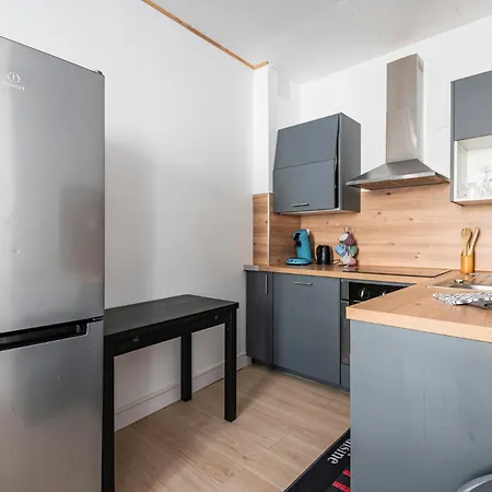 Philomene, Hypercentre *