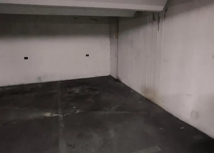 Philomene, Hypercentre *